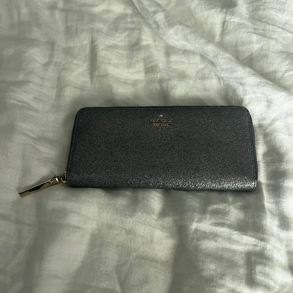 Kate Spade Wallet - Picture 7 of 8